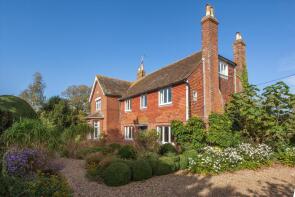 The Moat House, Collier Street, Marden, Tonbridge TN12 9RR