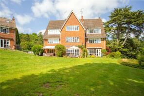 11, The Glebe, Tonbridge TN11 8DR