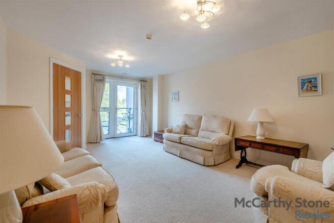 8685114-interior05.jpg
