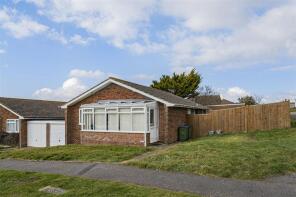 8, St Margarets Rise, Seaford BN25 2RX