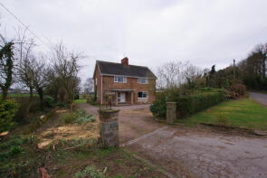 Thorneyfields Cottage, Thorneyfields Lane, Hyde Lea, Stafford ST18 9BY