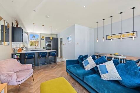 Clifford Gardens, London, NW10