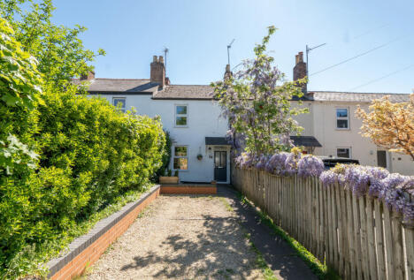 Gloucester Road, Cheltenham, Gloucestershire, GL51