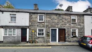 18 Isgraig, High Street, Talsarnau LL47 6TY