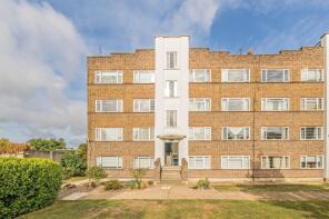 Flat 39, Park Court, Park Road, Kingston Upon Thames KT1 4AX