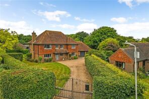 3, Dowle Close, Romney Marsh TN29 9SZ