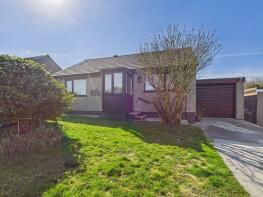 32, Treganoon Road, Redruth TR15 1NN