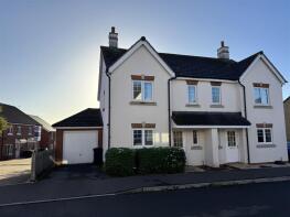 81, Meek Road, Newent GL18 1DX