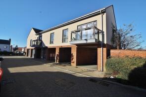 1, Manx Close, Waterlooville PO7 7UT