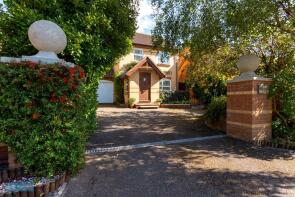 Mow Barton, Fairways, The Fairways, Sherford, Taunton TA1 3PA