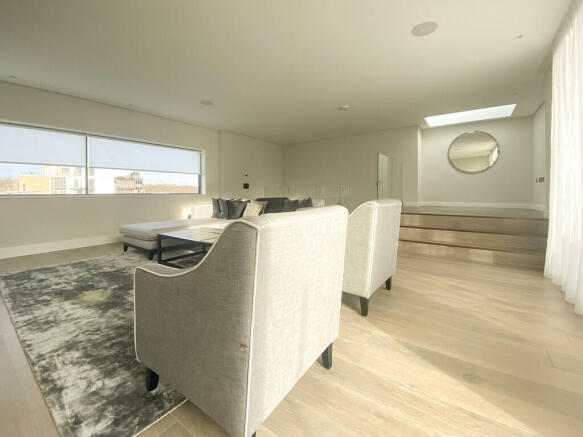 Lounge new
