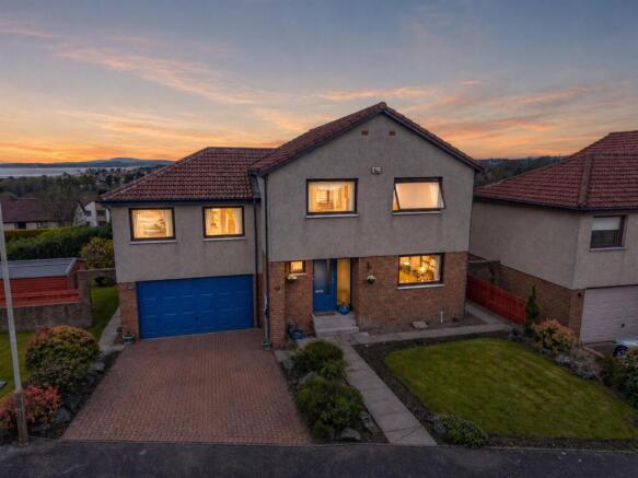 15 Ardestie Monifieth twilight.jpg
