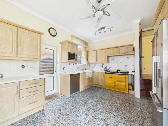 Kitchen/Breakfast