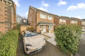 19, Rose Meadow, West End, Woking GU24 9LB
