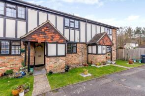 13, Limebush Close, Addlestone KT15 3LW