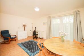 85, Headford Gardens, Sheffield S3 7XB