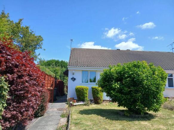 ff41376a-a548-4e00-9c2f-e09662ae47c4 - 2 bedroom