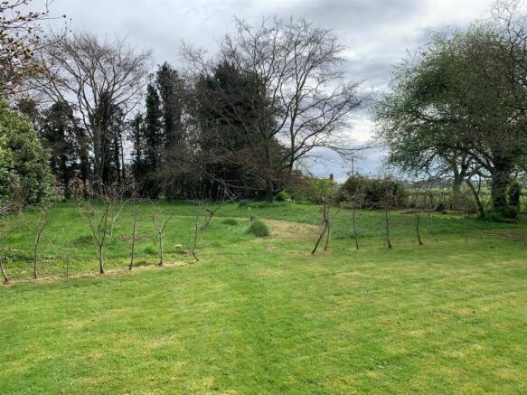 1. GARDEN MAIN.jpg