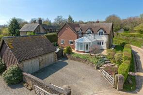 7 Ravelston, St Andrews Close, Church Stretton SY6 7EN