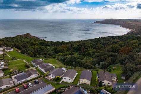Knipe Point Drive, Scarborough