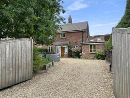 68, Swinderby Road, Newark NG23 7PB