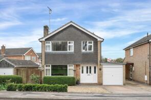 4, Long Meadow Way, Oakham LE15 7DQ