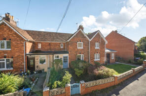 10 Railway Cottage, Throop Road, Templecombe BA8 0HR