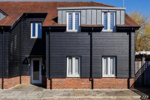 2, Kings Meadow, Lewes BN8 4AA