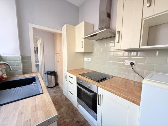 17 Henry Street, Dumfries, DG1 2LL - Braidwoods So