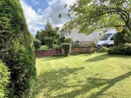 Fardach, Lochside Road, Falkirk FK1 3BS