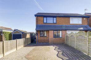32, Highfield Drive, Newark NG22 8SN