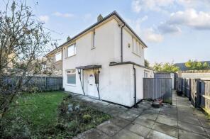 7, Iveson Road, Lawnswood, Leeds LS16 6NN