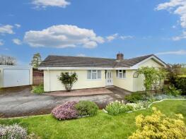 1 Dunrockin, Bracken Edge, Taunton TA4 4DH