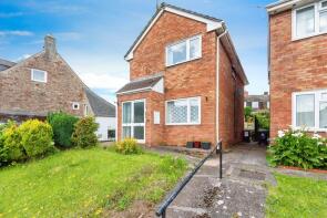 18, High Street, Aylburton GL15 6DA