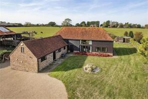 Dewbys Barn, Denbigh Road, Hooe Common, Battle TN33 9EU