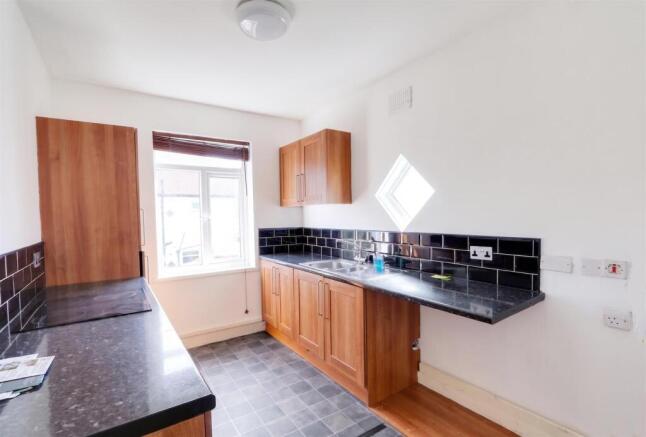 Kitchen 1-1.jpeg