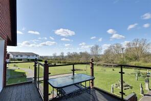 Flat 9a, 2 Bartholomew Court, Kiln Drive, Rye TN31 7SQ