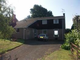 10, St Tysoi Close, Usk NP15 1EF