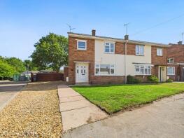 32, Tintern Rise, Peterborough PE6 7YL