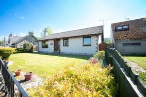 Ardmiddle, Achonachie Road, Muir Of Ord IV6 7QE