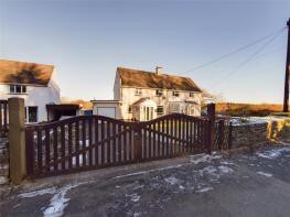 2, Oaklands, Okehampton EX20 3HG