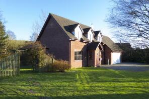 2, Dolybont, St Harmon, Rhayader LD6 5LZ