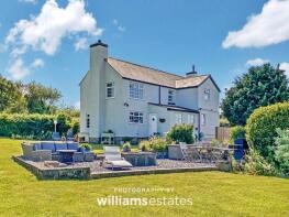 Maes Gwyn Bach, Glan Yr Afon Crossroads To Afon Goch Crossroads, Holywell CH8 9BD