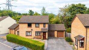 48, Briardene, Abergavenny NP7 9LJ