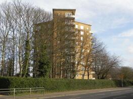105, Stort Tower, Great Plumtree, Harlow CM20 2NX