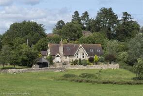 Greystones, 401501 Hunters Hall Kingscote To Barnhill Farm Road, Bagpath, Tetbury GL8 8YQ