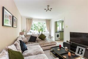 8, Moore House, Globe Road, Hornchurch RM11 1BW