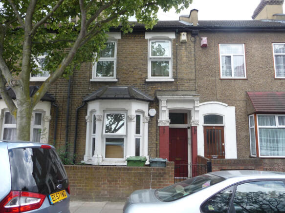Two bed ground floor flat with its own garden.