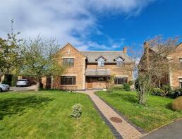 6, The Charters, Stamford PE9 4UD