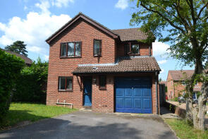17, Monument Chase, Whitehill, Bordon GU35 9QS